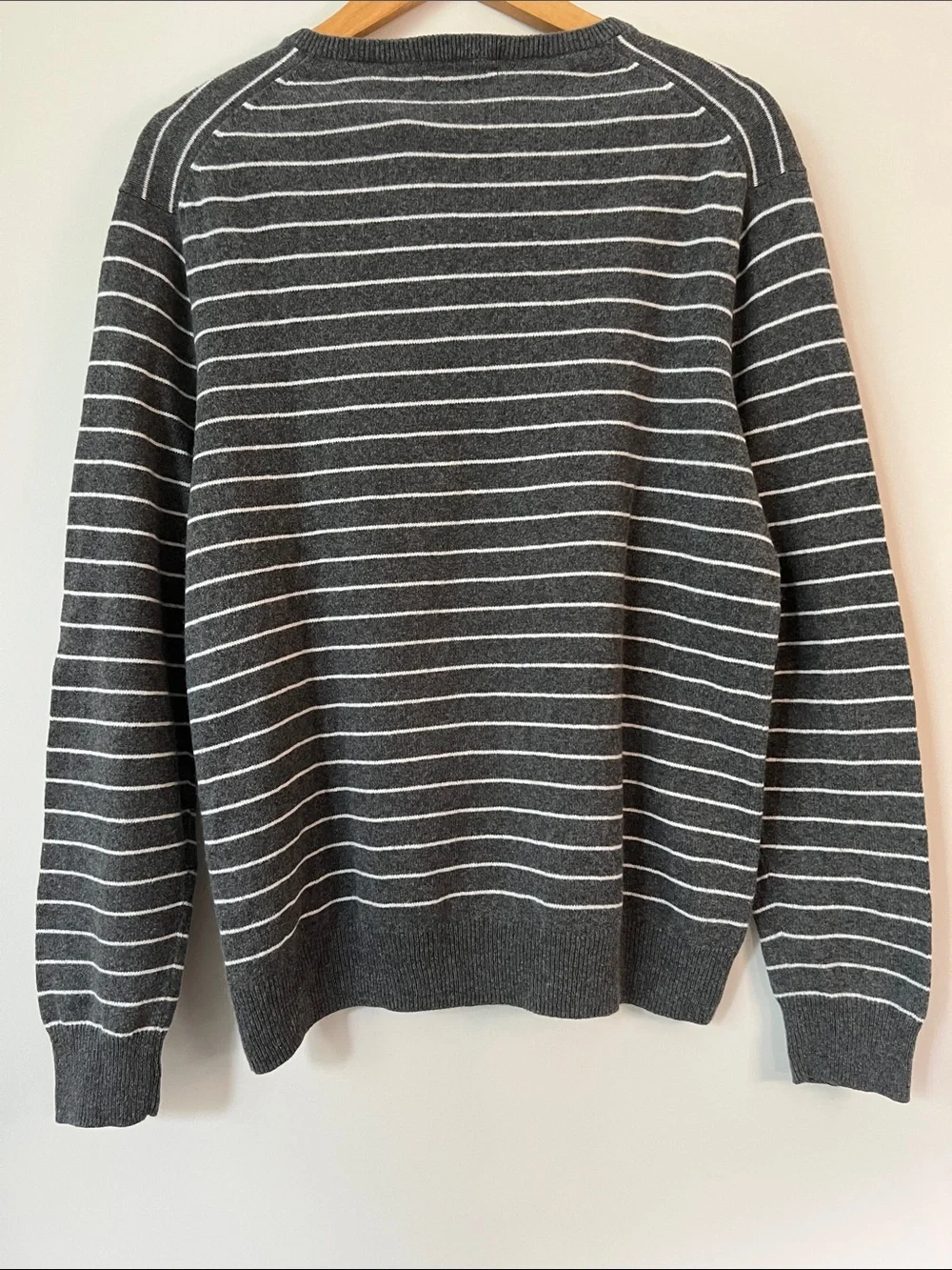J. Crew Men’s Cotton/Cashmere Sweater. Medium, Like New. Gray w/ white pinstripe